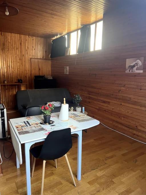 Studio Hyper Centre Tulle Apartment Bagian luar foto